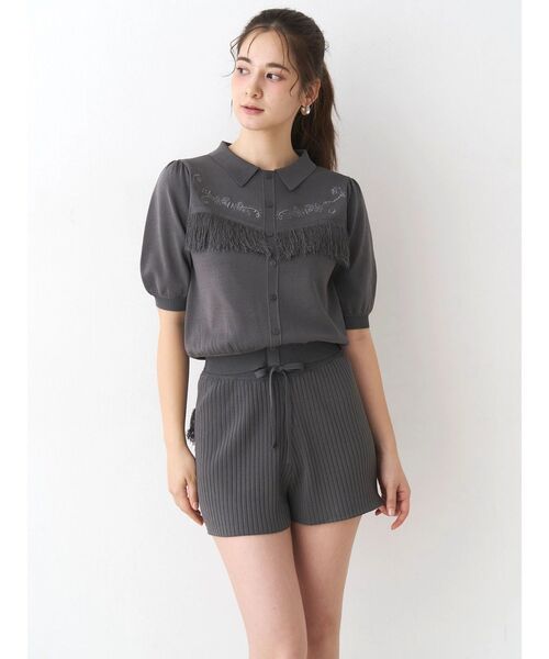 CALNAMUR(カルナムール)の「ウエスタンディティールニットトップス(ニット/セーター・レディース・ブラウン/チャコールグレー/ブルー・FREE)」の4枚目の写真