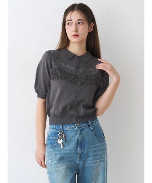 CALNAMUR(カルナムール)の「ウエスタンディティールニットトップス(ニット/セーター・レディース・ブラウン/チャコールグレー/ブルー・FREE)」の5枚目の写真