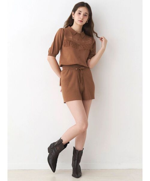 CALNAMUR(カルナムール)の「ウエスタンディティールニットトップス(ニット/セーター・レディース・ブラウン/チャコールグレー/ブルー・FREE)」の9枚目の写真