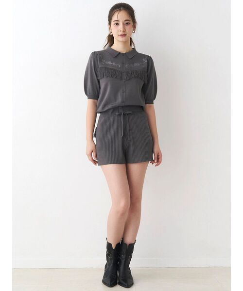 CALNAMUR(カルナムール)の「ウエスタンディティールニットトップス(ニット/セーター・レディース・ブラウン/チャコールグレー/ブルー・FREE)」の21枚目の写真