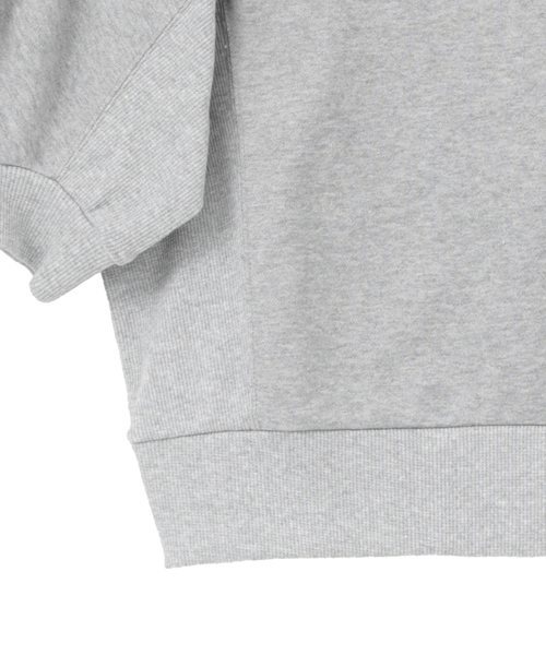 SOFFITTO（ソフィット）の「袖ボリュームスウェット（スウェット・レディース・ブラック/オフホワイト/トップグレー・FREE）」の16枚目の写真