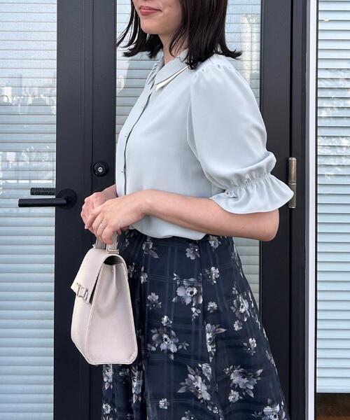 couture brooch(クチュールブローチ)の「【通勤・洗える】配色ダブルカラー ブラウス(シャツ/ブラウス・レディース・グリーン系/ダークグレー/ネイビー・36/38/40/42)」の15枚目の写真