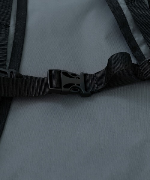 FREDRIK PACKERS(フレドリックパッカーズ)の「【FREDRIK PACKERS】QUEST PACK(バックパック/リュック・レディース・ブラック系1/チャコールグレー/ブラック系その他2・FREE)」の11枚目の写真