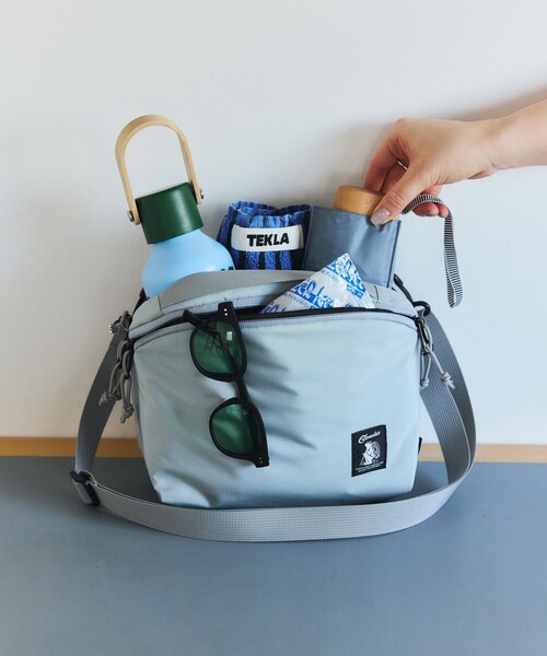 COBMASTER（コブマスター）の「Cobmaster × FREAK'S STORE/コブマスター × フリークスストア 別注 KOOLTHING SOFT COOLER BAG S クールシング ソフトクーラーバッグ【保冷】（ショルダーバッグ・レディース・オレンジ/ライム/グレー/ブラック・ONE SIZE）」の3枚目の写真