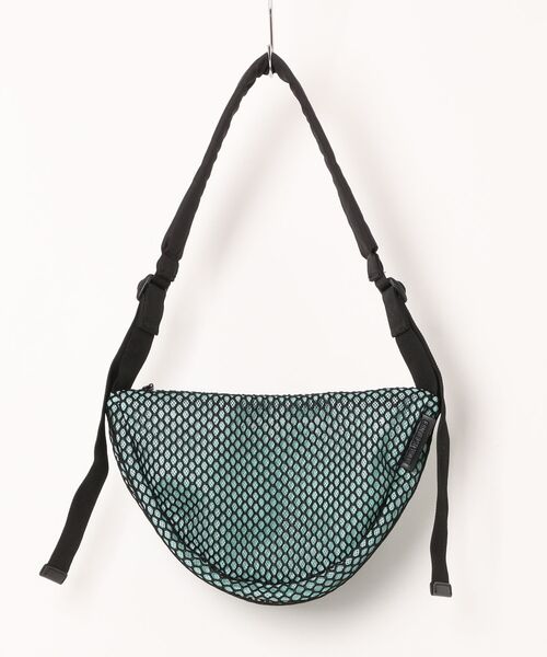 CONVERSE TOKYO（コンバーストウキョウ）の「メッシュムーンBAG（ショルダーバッグ・レディース・ブラック/グレー/ベージュ・FREE）」の2枚目の写真