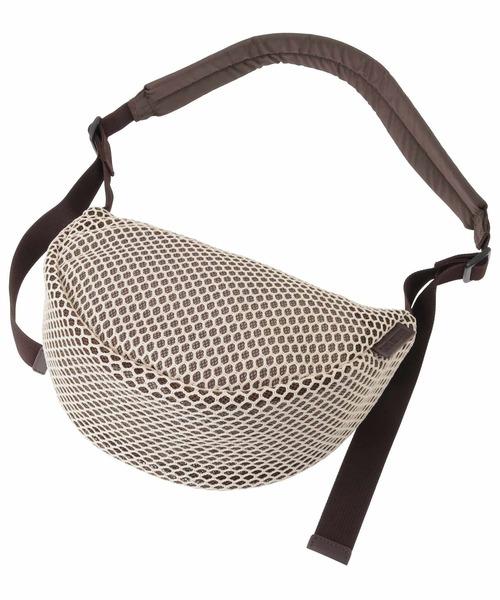 CONVERSE TOKYO（コンバーストウキョウ）の「MESH MOON SHOULDER BAG（ショルダーバッグ・レディース・ブラック/グレー/ベージュ・FREE）」の11枚目の写真