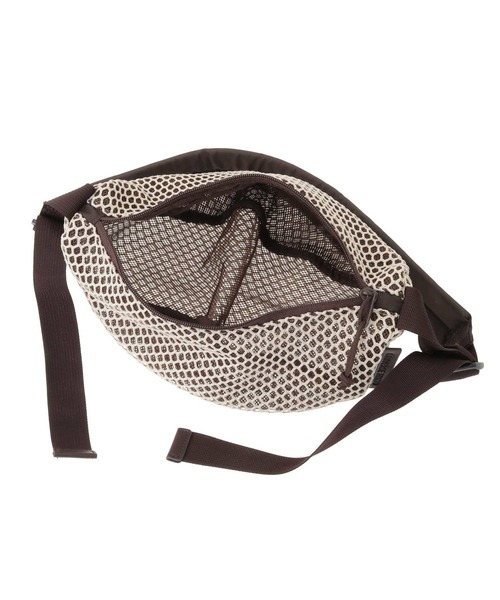 CONVERSE TOKYO（コンバーストウキョウ）の「MESH MOON SHOULDER BAG（ショルダーバッグ・レディース・ブラック/グレー/ベージュ・FREE）」の14枚目の写真
