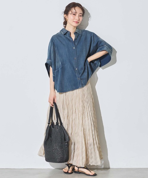 Gready Brilliant(グレディブリリアン)の「シアーデニム5分袖シャツ(シャツ/ブラウス・レディース・インディゴブルー/ブルー系その他・38)」の3枚目の写真