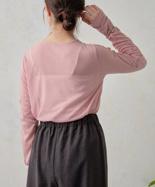 Jena espace merveilleux(ジェナ エスパスメルヴェイユ)の「袖コード刺繍カットソー(Tシャツ/カットソー・レディース・ピンク/ブラック/オフホワイト・FREE)」の4枚目の写真