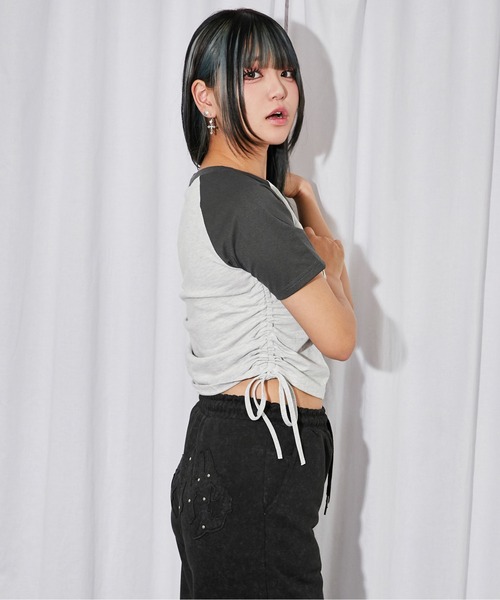 GORGE(ゴージ)の「《サイドドロスト・サガラロゴ刺繍》カットソー/Y2K/春夏/全4色(Tシャツ/カットソー・レディース・オフホワイト/カーキ/ボルドー/チャコール・F)」の18枚目の写真