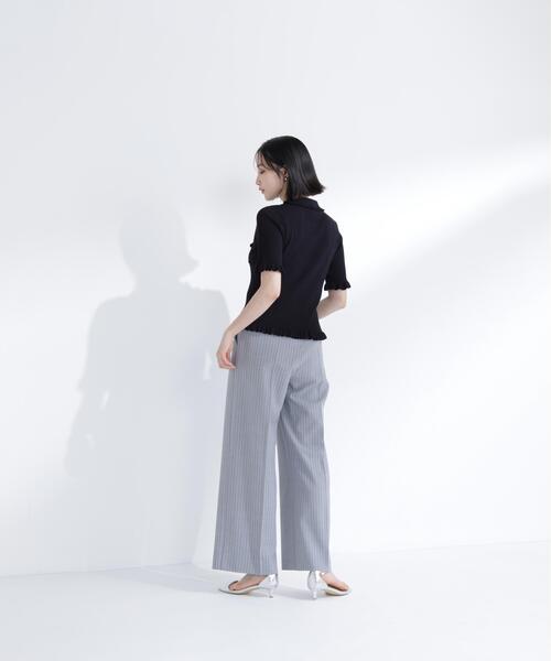 NATURAL BEAUTY BASIC(ナチュラルビューティーベーシック)の「フリルリブポケットカーディガン(カーディガン/ボレロ・レディース・レッド/ブラック/オフホワイト・フリ-)」の20枚目の写真