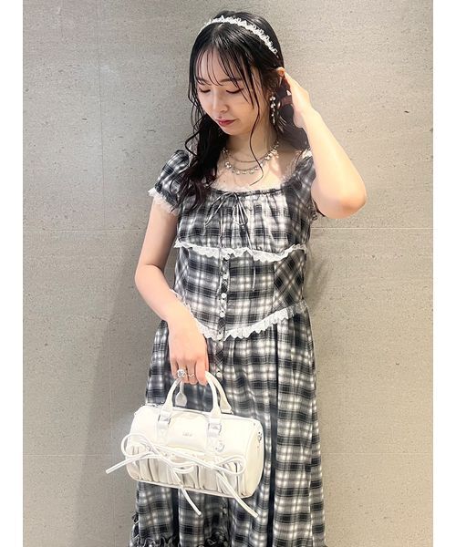 FURFUR(ファーファー)の「フラワーモチーフカチューシャ(カチューシャ・レディース・クリア/ホワイト・F)」の14枚目の写真