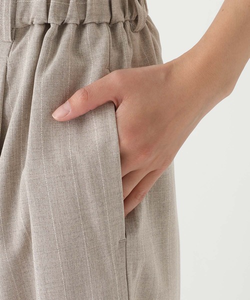 Elura（エルーラ）の「ピンストライプワイドパンツ/689405（その他パンツ・レディース・ベージュ/グレー・SMALL/MEDIUM）」の16枚目の写真