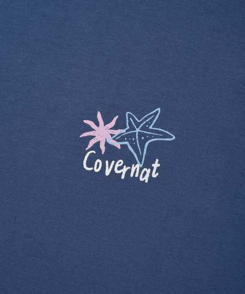 COVERNAT WOMAN（カバーナットウーマン）の「ウーマンオーバーサイズサマー旅行グラフィックTシャツダークブルー（Tシャツ/カットソー・レディース・その他・WS/WM）」の8枚目の写真