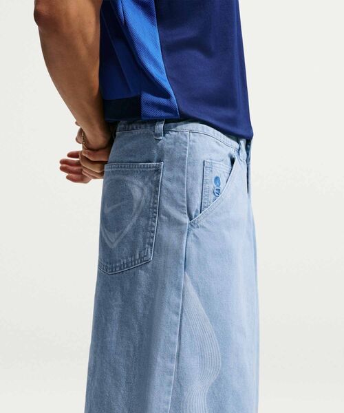 NIKE(ナイキ)の「ナイキ スポーツウェア メンズ デニム ショートパンツ / Nike Sportswear Men's Denim Shorts IR6783-493 Ashen Slate(デニムパンツ・メンズ・グレー・40/38/36/34/32/30/28)」の3枚目の写真
