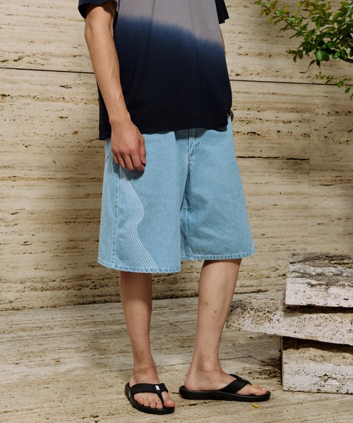 NIKE（ナイキ）の「ナイキ スポーツウェア メンズ デニム ショートパンツ / Nike Sportswear Men's Denim Shorts IR6783-493 Ashen Slate（デニムパンツ・メンズ・グレー・40/38/36/34/32/30/28）」の16枚目の写真