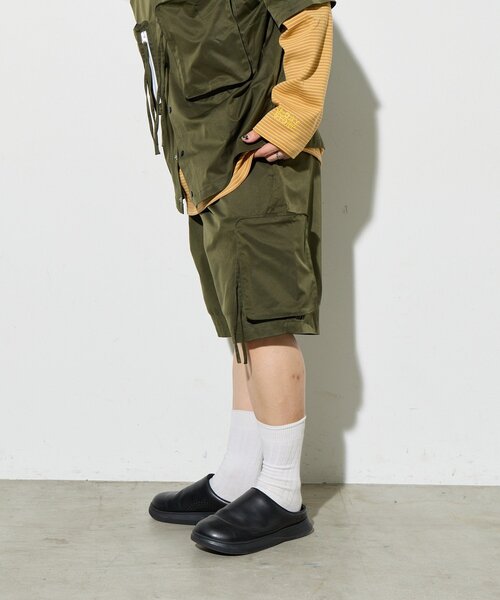 B-DAY STORE(ビーデイストア)の「【B-DAY STORE】ビックポケットショートパンツ ユニセックス(その他パンツ・レディース・カーキ/ネイビー・0)」の14枚目の写真