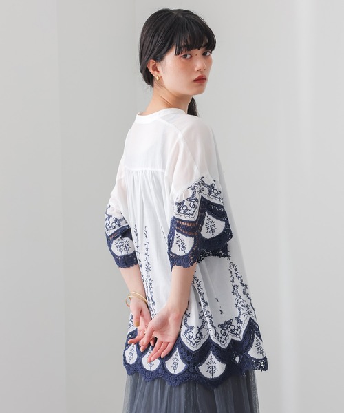 somari imagination(ソマリ イマジネーション)の「『配色刺繍ブラウス』(シャツ/ブラウス・レディース・オフホワイト・FREE)」の12枚目の写真