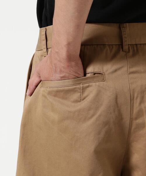 Toironier(トワロニエ)の「Toironier/トワロニエ/2TUCK LONG SHORTS(その他パンツ・メンズ・キャメル/ブラック・2/1)」の15枚目の写真