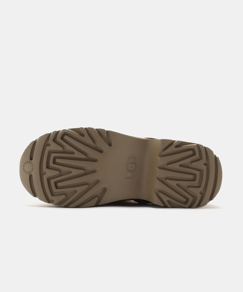 UGG(アグ)の「UGG W Esmee Clog 1173331(サンダル・レディース・タン・23cm/24cm/25cm)」の4枚目の写真
