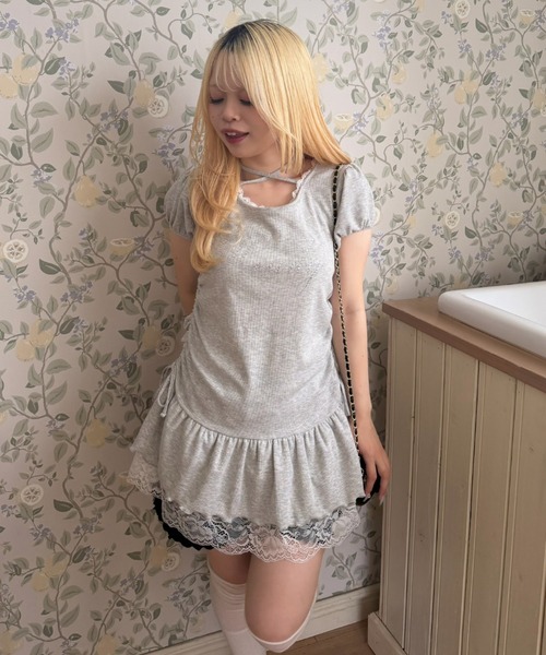 continuer de NICE CLAUP（コンティニューデナイスクラップ）の「ドロスト裾レースチュニック（Tシャツ/カットソー・レディース・ピンク/ドット/ブラック/トップグレー・FREE）」の16枚目の写真