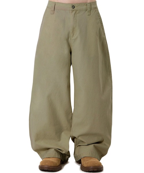 OY（オーワイ）の「『OY/オーワイ』WIDE VOLUME CHINO PANTS/ワイドボリュームチノパンツ（チノパンツ・メンズ・ベージュ・L/M/S）」の9枚目の写真