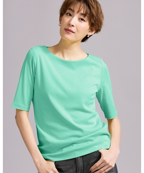 DoCLASSE( ドゥクラッセ)の「ボートネック/5分袖・DoT(58cm丈)(Tシャツ/カットソー・レディース・ダークネイビー/ライトグレー/ブラック/フューシャピンク/ブルー/ライトグリーン・M/S/LL/L)」の3枚目の写真