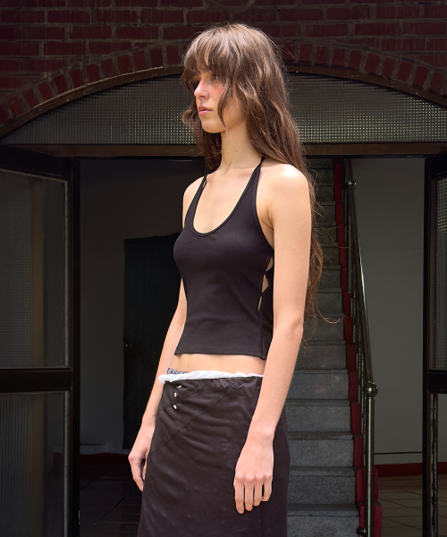 DIAGONAL（ダイアゴナル）の「HOLE HALTER NECK TOP (black)（Tシャツ/カットソー・レディース・その他・FREE）」の11枚目の写真