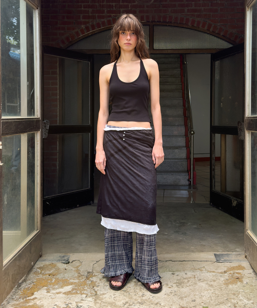 DIAGONAL（ダイアゴナル）の「HOLE HALTER NECK TOP (black)（Tシャツ/カットソー・レディース・その他・FREE）」の9枚目の写真
