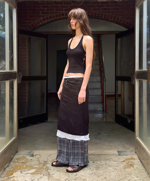 DIAGONAL（ダイアゴナル）の「HOLE HALTER NECK TOP (black)（Tシャツ/カットソー・レディース・その他・FREE）」の8枚目の写真