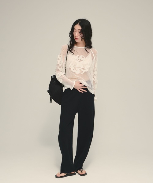 eL(エル)の「【eL】Made in India Mesh Embroidery Pullover/670538(シャツ/ブラウス・レディース・ブラック/オフホワイト・FREE)」の4枚目の写真