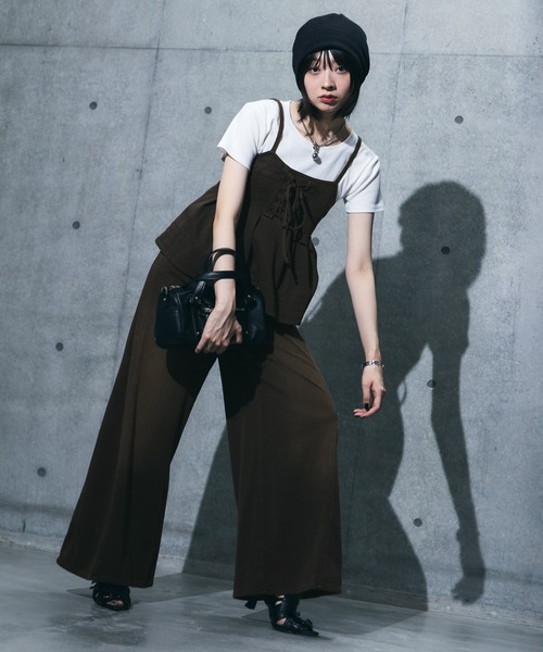 PAGEBOY(ページボーイ)の「<まるでデニム見え!/紫外線カット/接触冷感/ストレッチ>マルデニメガレッグパンツ(デニムパンツ・レディース・ブラウン/ブラック/グリーン・MEDIUM/SMALL)」の16枚目の写真