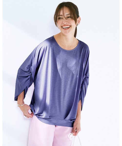 DoCLASSE( ドゥクラッセ)の「UVスラブ・ドルマンタックプルオーバー(Tシャツ/カットソー・レディース・ネイビー/ストーン/グレー/パープル/ブラック/キナリ・M/L/S)」の6枚目の写真