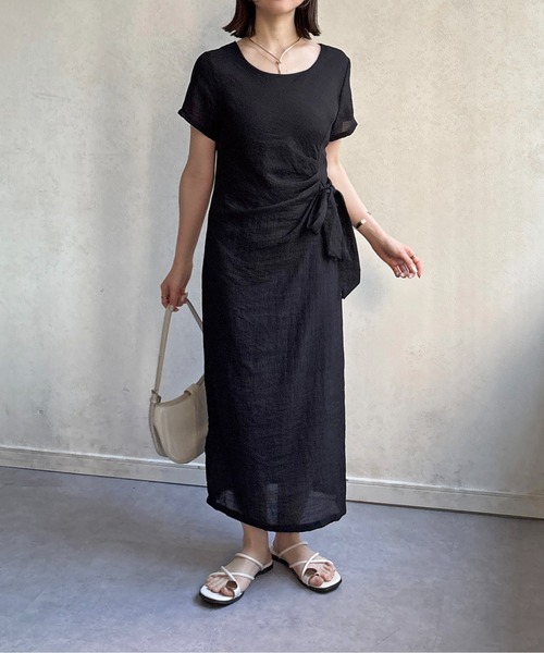 Thevon(ゼボン)の「サイドリボンフレンチギャザーワンピース(ワンピース・レディース・オフホワイト/ブラック/サックスブルー・FREE)」の8枚目の写真