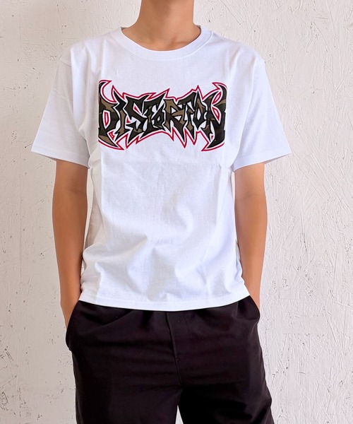 BAYBLO(ベイブロ)の「(SF) edakka コットン100% 迷彩 生地 貼付け 刺繍 韓国ストリート Y2K Tシャツ(Tシャツ/カットソー・メンズ・ブラック系1/ブラック系2/ホワイト系1・MEDIUM/LARGE/SMALL)」の2枚目の写真