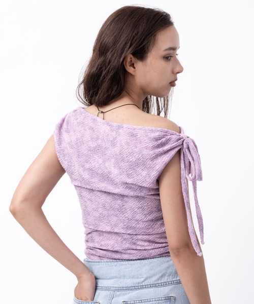 atmos pink（アトモスピンク）の「atmos pink Tie Point One Shoulder Tops / アトモスピンク タイ ポイント ワン ショルダー トップス（その他トップス・レディース・グリーン/ピンク/ホワイト・FREE）」の10枚目の写真