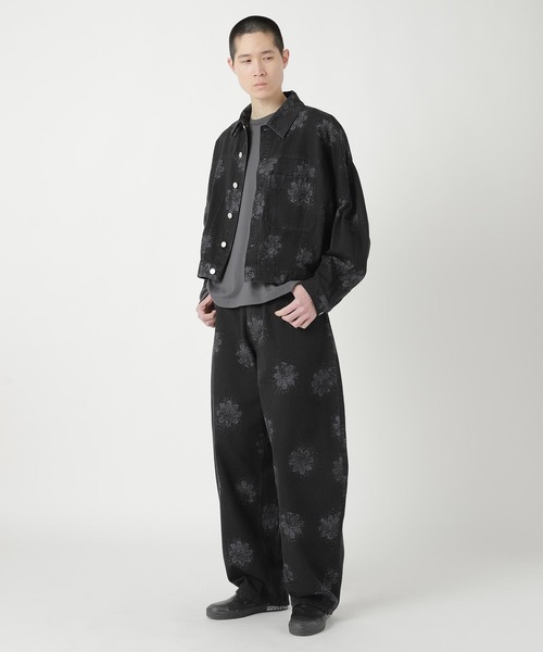 ZUCCa(ズッカ)の「FLOWER JQ DENIM / パンツ(その他パンツ・レディース・ライトブルー/ブラック・M size)」の8枚目の写真