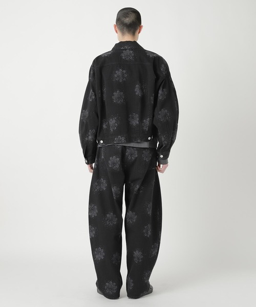 ZUCCa(ズッカ)の「FLOWER JQ DENIM / パンツ(その他パンツ・レディース・ライトブルー/ブラック・M size)」の9枚目の写真
