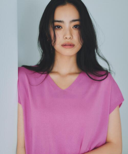 THE SHOP TK (ザ ショップ ティーケー )の「軽い着心地 Vネックニット(ニット/セーター・レディース・ブラック/ダークブラウン/ブルー/ナチュラル/ピンク系その他・99)」の7枚目の写真
