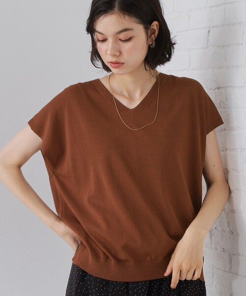 THE SHOP TK （ザ ショップ ティーケー ）の「【さらっとタッチ】Vネックニット（ニット/セーター・レディース・ブラック/ダークブラウン/ブルー/ナチュラル/ピンク系その他・99）」の6枚目の写真