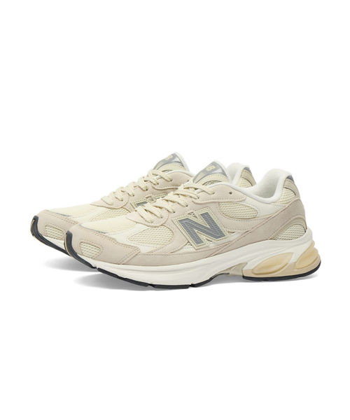 NEW BALANCE(ニューバランス)の「NEW BALANCE(ニューバランス) U201079X(スニーカー・メンズ・ホワイト・25cm/25.5cm/26cm/26.5cm/27cm/27.5cm/28cm/28.5cm)」の2枚目の写真