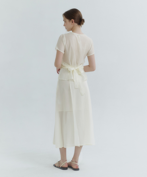 MICANE(ミケーネ)の「ヘベディシアビスチェブラウス(シャツ/ブラウス・レディース・ブラック/ミント/クリーム・1/2/4/3/5)」の6枚目の写真