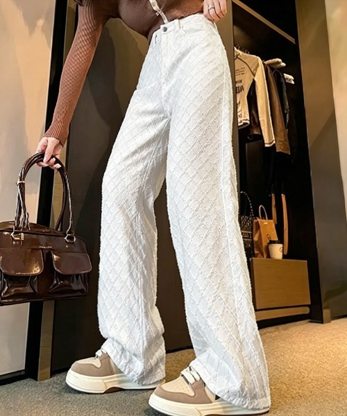 Miniministore（ミニミニストア）の「ダイヤ柄ジャガードワイドデニムパンツ美脚（デニムパンツ・レディース・ホワイト・M/L/S）」の5枚目の写真