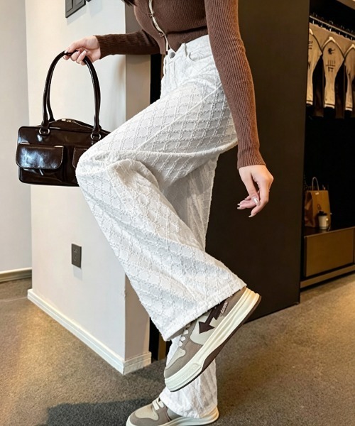 Miniministore（ミニミニストア）の「ダイヤ柄ジャガードワイドデニムパンツ美脚（デニムパンツ・レディース・ホワイト・M/L/S）」の20枚目の写真