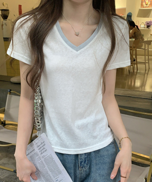 2ly2(トゥーリートゥー)の「配色Vネック 半袖Tシャツ(Tシャツ/カットソー・レディース・ホワイト/ブラック・FREE)」の20枚目の写真