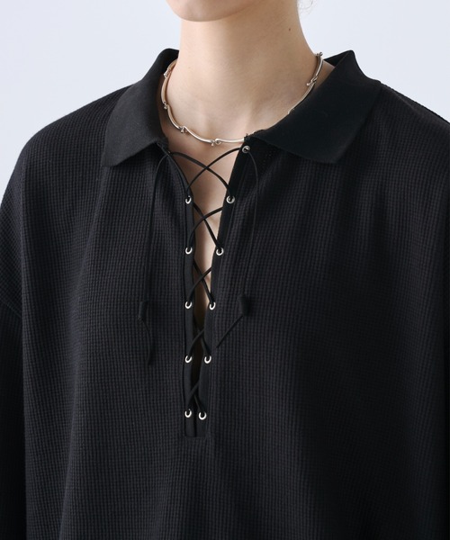 soerte(ソエルテ)の「Loose Lace-up Thermal Polo/ルーズレースアップサーマルポロ(ポロシャツ・メンズ・アイボリー/ブラック・2/1/3)」の8枚目の写真