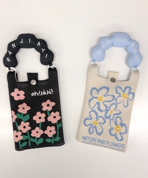 CLOTHY（クロシィ）の「【スマホサイズでアクセ感覚♪】ぽこぽこ立体ハンドル ミニ ショルダーバッグ（フラワー）（ショルダーバッグ・レディース・アイボリー/ブラック・FREE）」の7枚目の写真