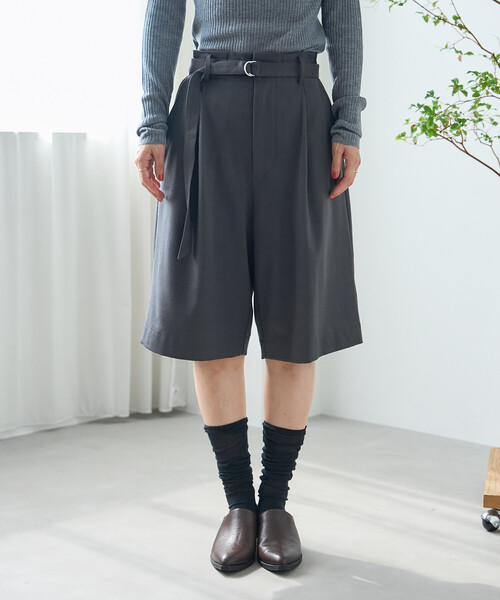 FREAK'S STORE（フリークスストア）の「ベルト付き タック ハーフパンツ（その他パンツ・レディース・ブラウン/チャコールグレー・ﾌﾘ-）」の21枚目の写真
