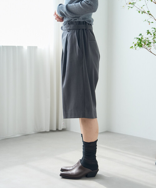 FREAK'S STORE（フリークスストア）の「ベルト付き タック ハーフパンツ（その他パンツ・レディース・ブラウン/チャコールグレー・ﾌﾘ-）」の22枚目の写真