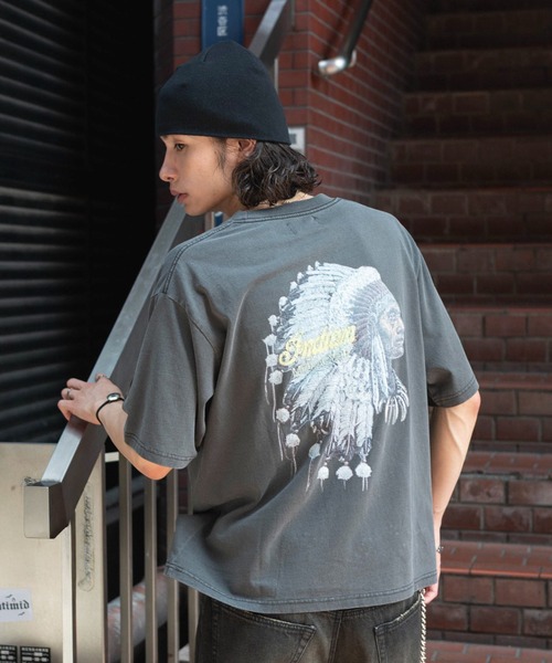INDIAN(インディアン)の「WEGO/IndianグラフィックT(Tシャツ/カットソー・メンズ・ブラック/アイボリー・MEDIUM/LARGE)」の1枚目の写真